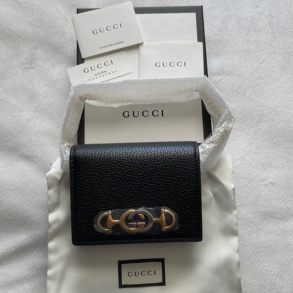 GUCCI Zumi Horsebit Grainy Black Leather Wristlet Card Case Wallet Made in Italy - Picture 2 of 16